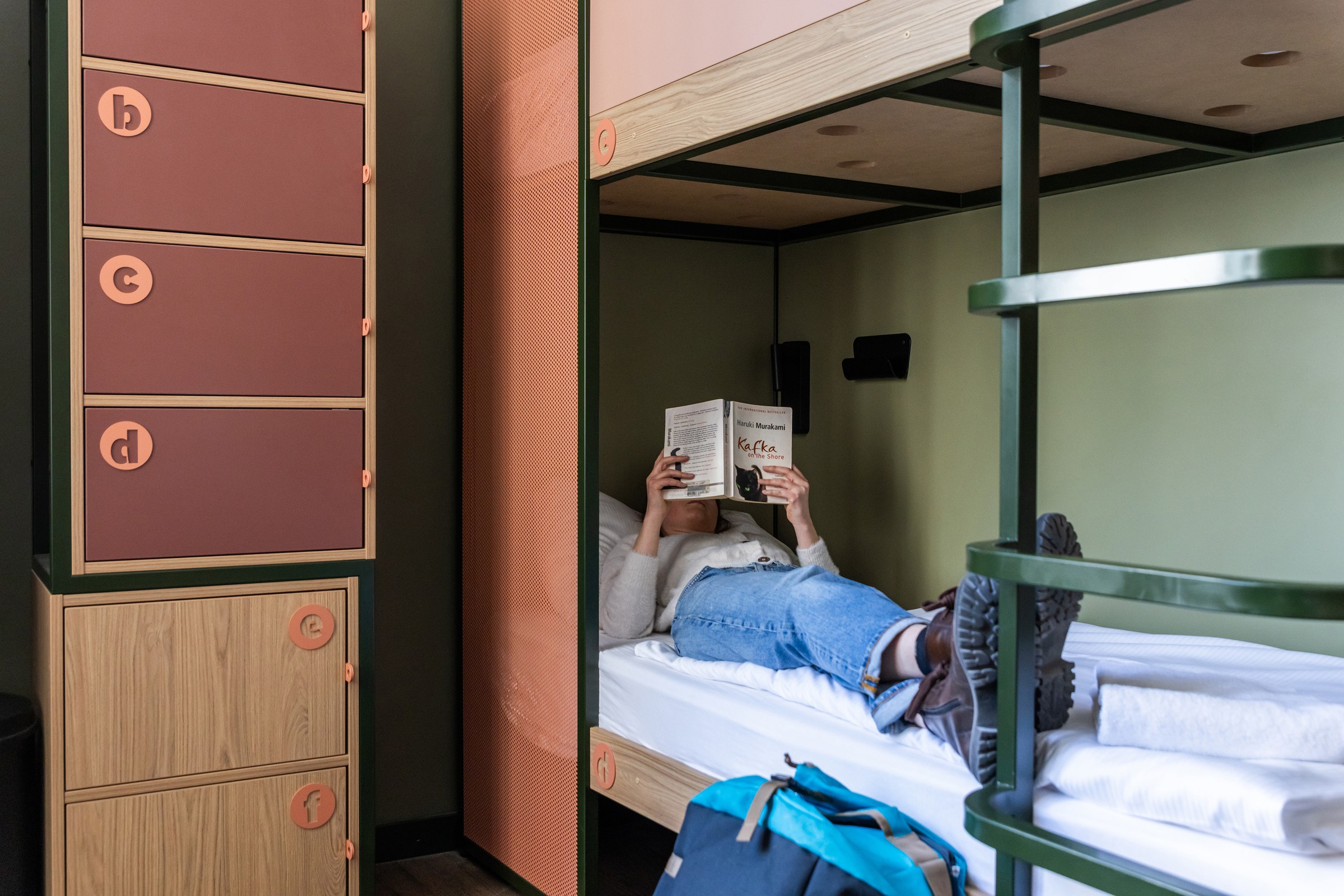 Quarto de seis camas do MEININGER Hotel Berlin Humboldthaus
